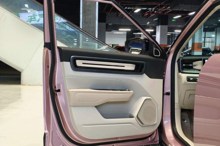 Used Geely Auto icon 2023 1.5TD Chocolate Luxe Edition
