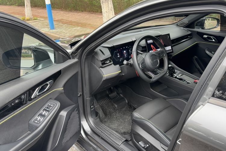 Used Lynk & Co 03 2023 1.5TD DCT JingPro
