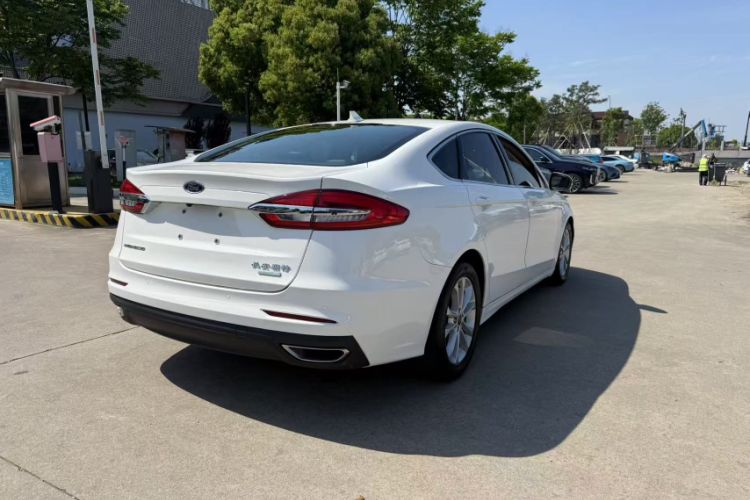 Used Ford Mondeo 2018 EcoBoost 180 Smart Control Fashion Model China VI Standard