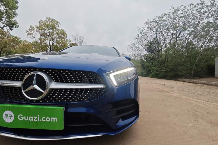 Used Mercedes-Benz A-Class 2022 Restyled A 200 L Sport Sedan Fashion Version Exterior 9