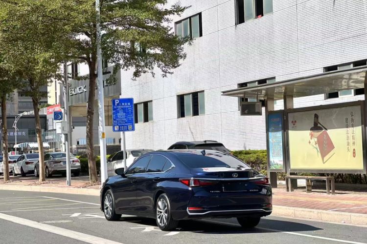 Used Lexus ES 2020 260 Excellence Edition