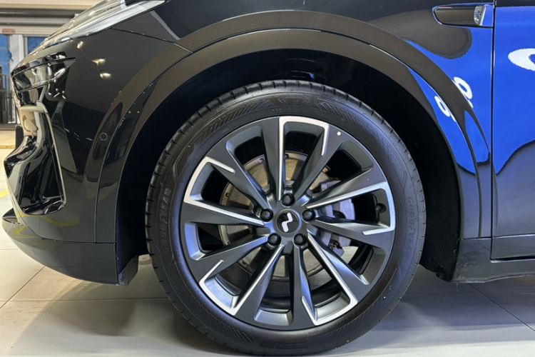 Used ONVO L60 2024 60 kWh All-Wheel Drive
