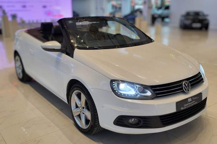 Used Volkswagen Eos 2011 2.0 TSI
