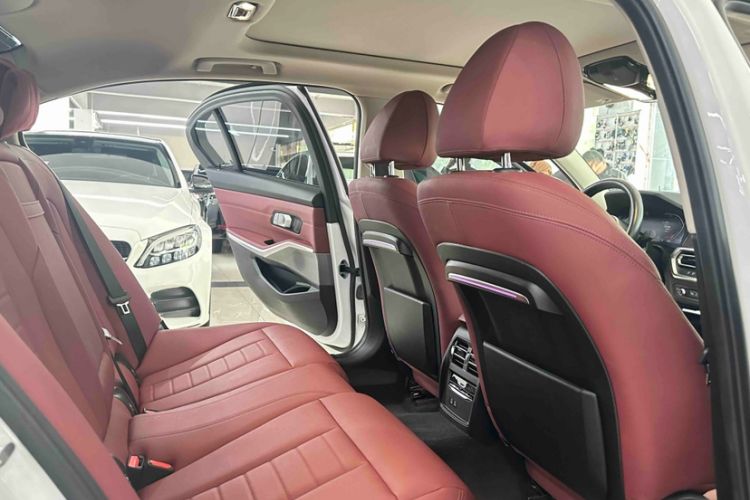 Used BMW 3 Series 2021 Second Facelift 325Li M Sport Package
