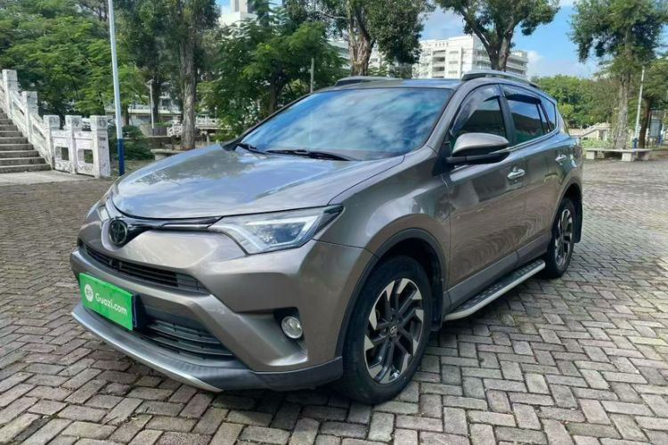 Used Toyota RAV4 2018 2.5L Automatic 4x4 Elite i Edition