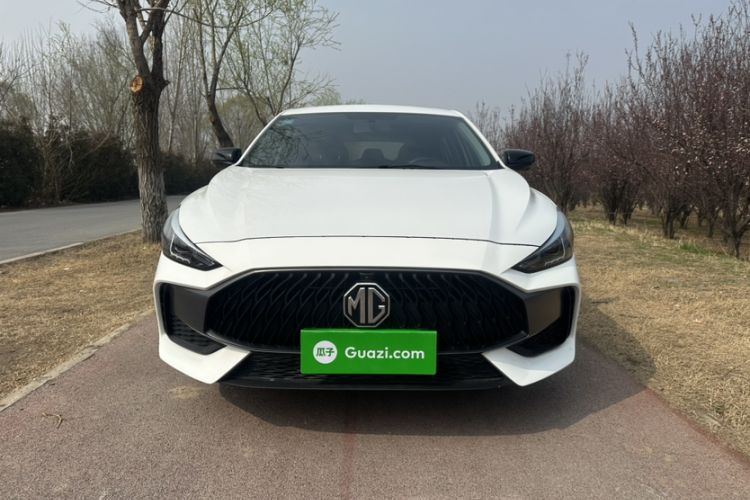 Used MG 5 2022 300TGI DCT Chao Yue Luxury Edition