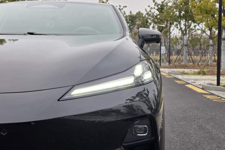 Used Deepal L07 2026 Model 550Ultra Huawei Qiankun ADS SE Edition
