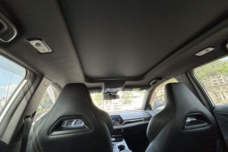 Used CHANGAN OSHAN X5 PLUS 2023 1.5T DCT Excellence Edition
