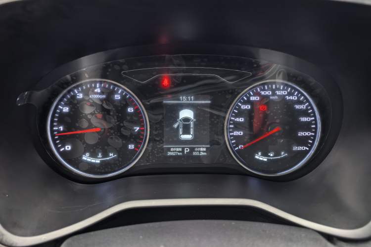 Used SOL X8 2021 300T DCT Leading Smart Connectivity Version 7 Seats