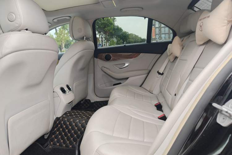 Used Mercedes-Benz C-Class 2015 C 200 L