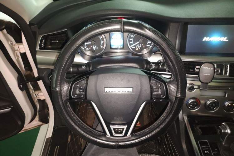 Used Haval H7 2016 Blue-Label H7 2.0T Automatic Luxury Model

