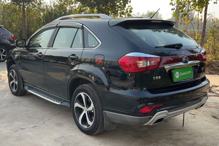 Used BYD S7 2015 2.0T Automatic Prestige Model