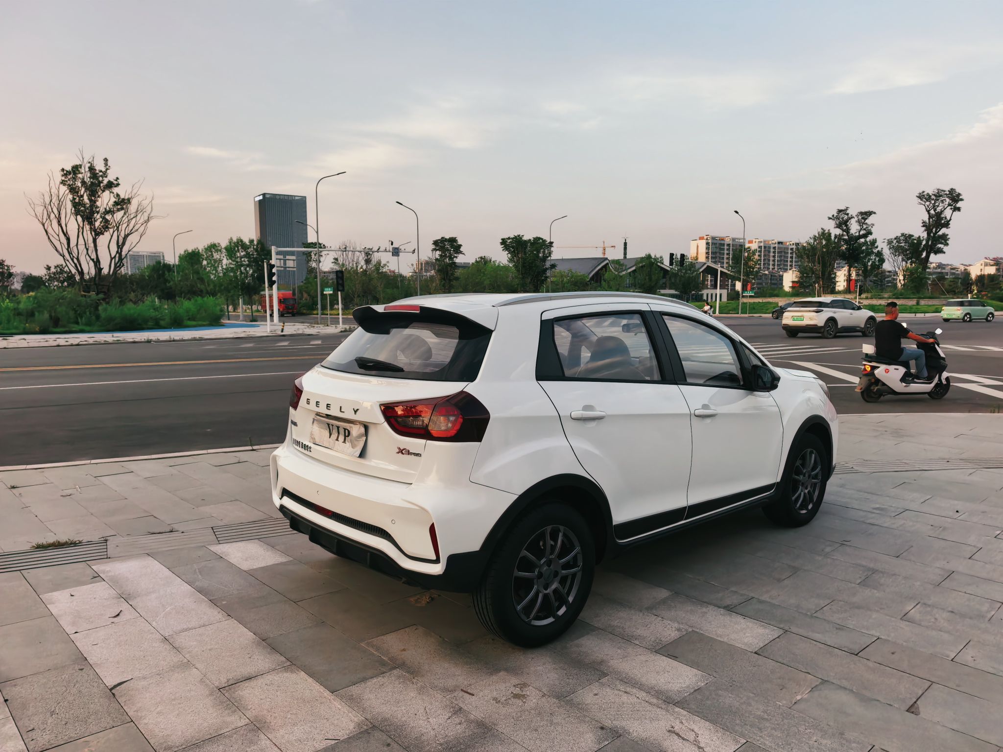 Geely Auto Vision X3 2021 PRO 1.5L CVT Deluxe Model — снимка 5