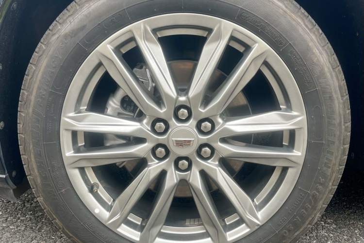 Used Cadillac XT6 2022 2.0T 7-Seater Four-Wheel Drive Luxury Version