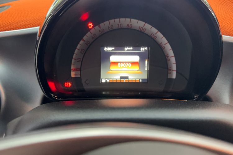 Used smart fortwo 2015 1.0L 52 kW Hardtop Passion Edition