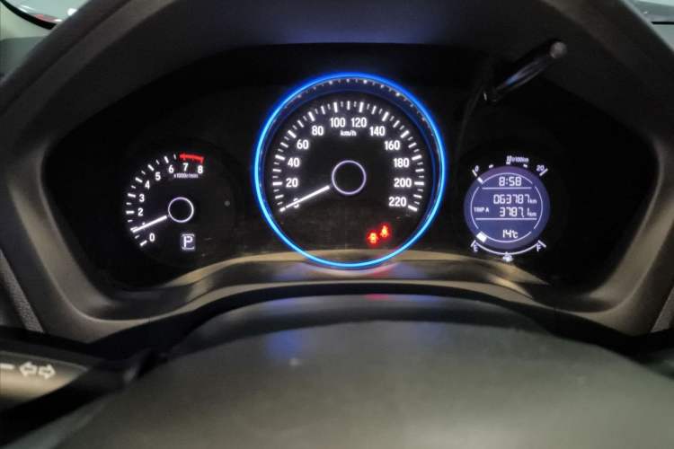 Used Honda Vezel 2020 1.5L CVT Pioneer Edition
