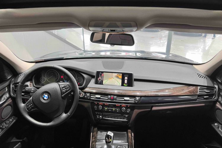 Used BMW X5 2014 xDrive35i Elegant Edition Interior 1