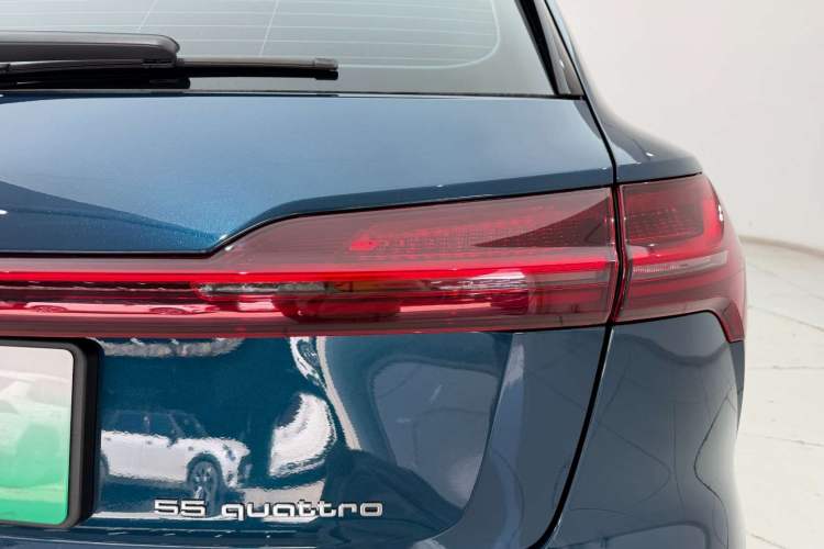 Used Audi e-tron 2019 55 quattro Fashion Edition
