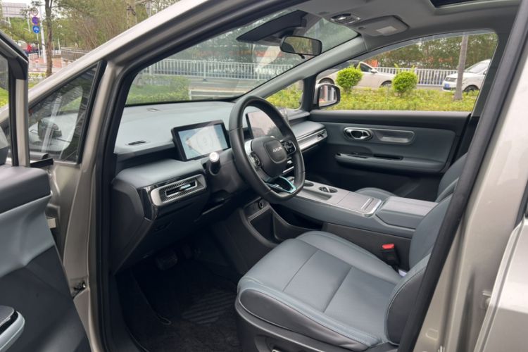 Used AION Y 2023 Plus 510 Smart Edition