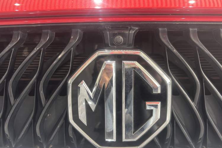 Used MG 5 2021 Revised Version 180 DVVT CVT Youth Luxury Edition