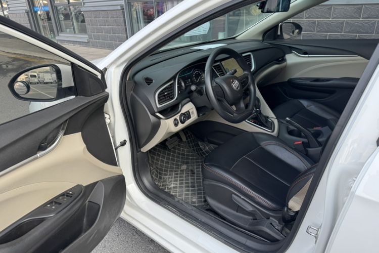 Used Buick GT 2018 15T Dual-Clutch Advanced Model China V Standard
