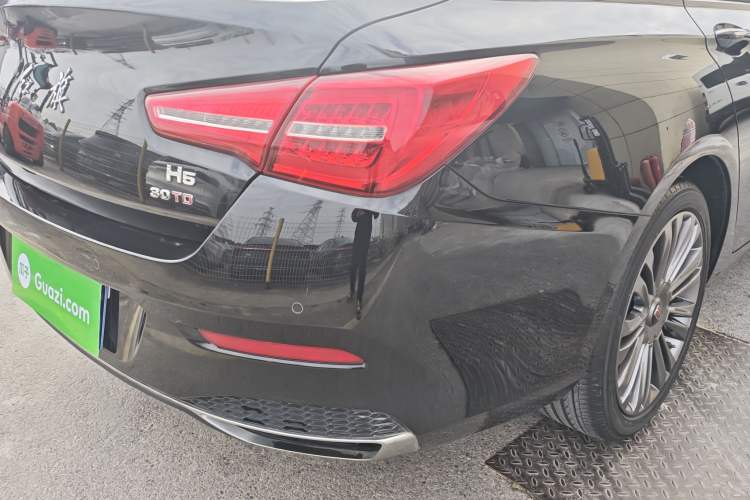 Used Hongqi H5 2022 Classic Model 1.5T DCT Flagship Edition
