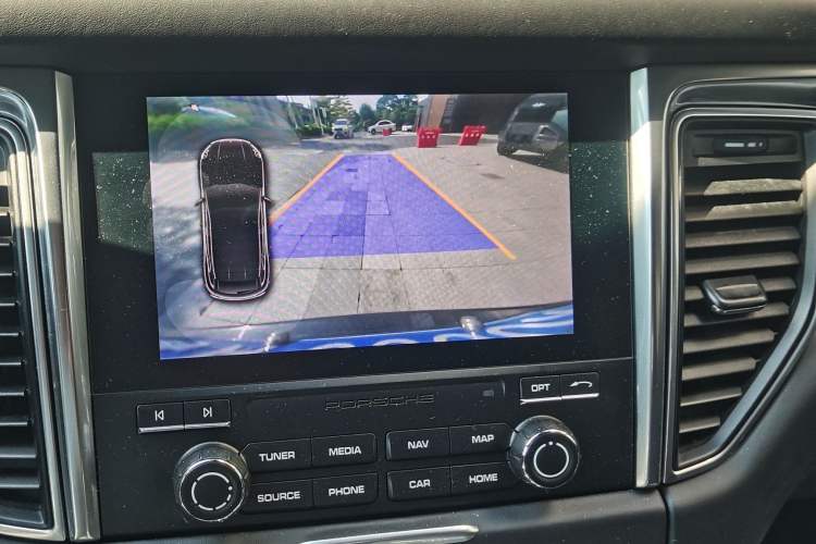 Used Porsche Macan 2017 Macan Turbo 3.6T