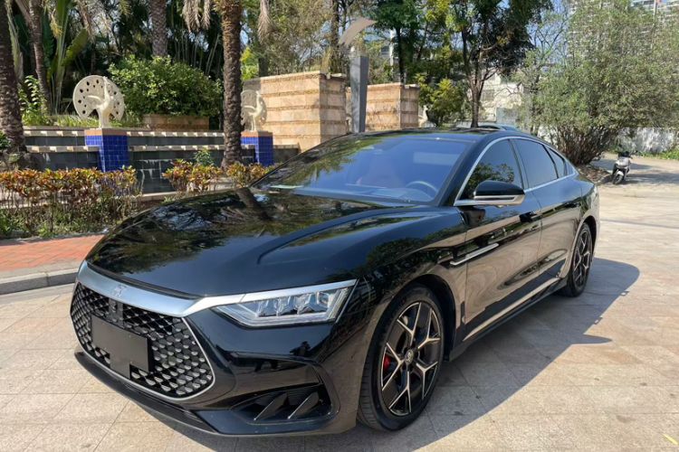 Used BYD Han 2022 DM-i 242km Flagship Model