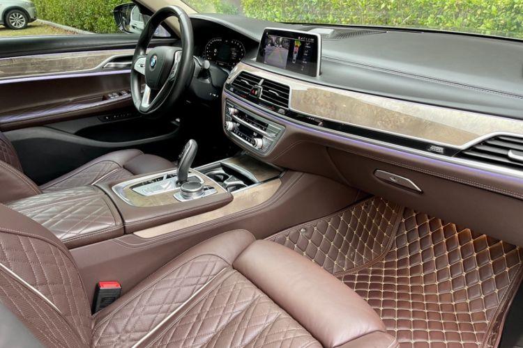 Used BMW 7 Series 2019 Restyled 740Li Leading Luxury Package
