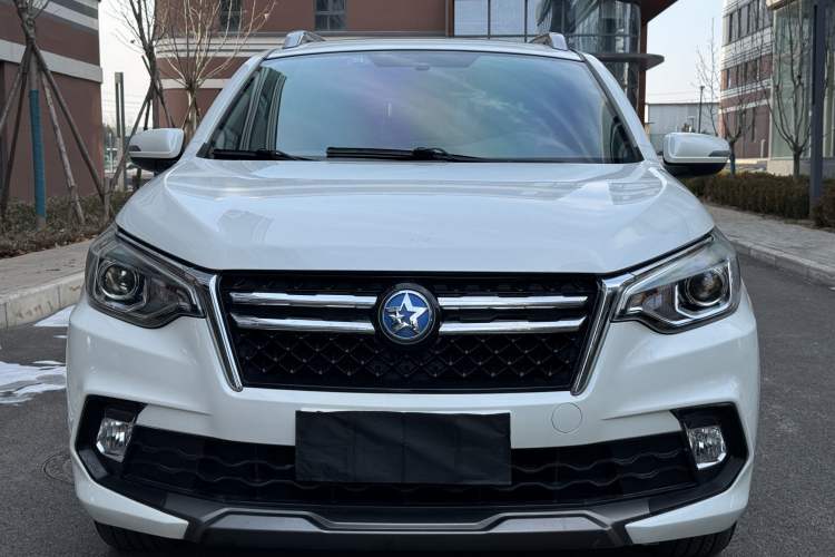 Used Venucia T70 2018 2.0L CVT Smart Enjoyment Version
