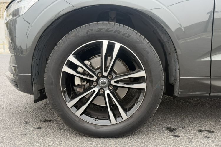 Used Volvo XC60 2019 T5 4x4 Smart Edition China V Standard