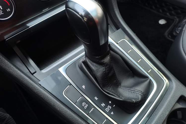 Used Volkswagen Golf 2020 280TSI DSG Comfort Version
