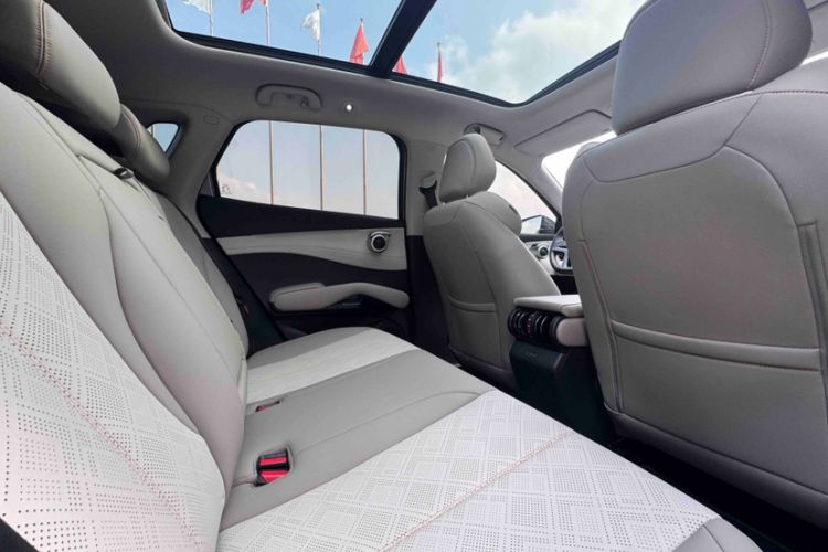 Used BYD Yuan PLUS 2025 Intelligent Driving Version 510 KM Beyond-Grade Edition