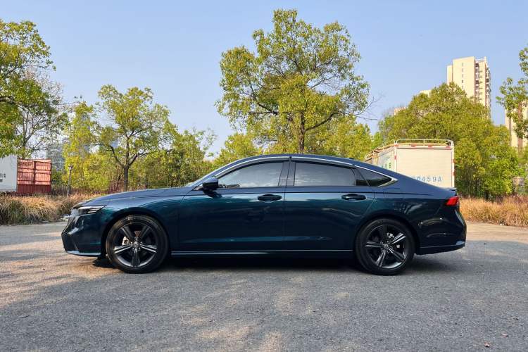 Used Honda Inspire 2023 260TURBO Deluxe Edition Exterior 3