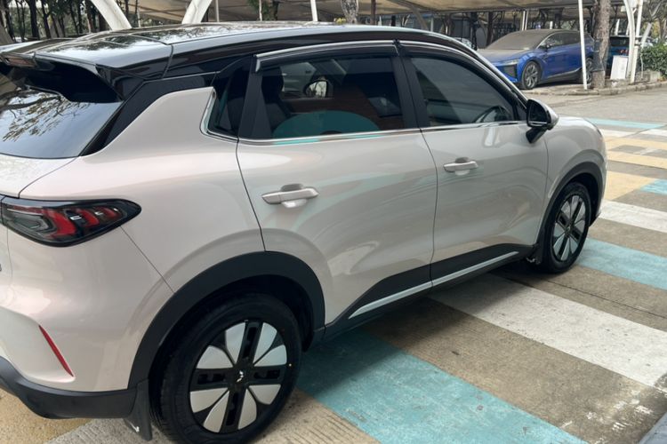 Used Wuling Bingo S 2025 Model 325km Deluxe Edition