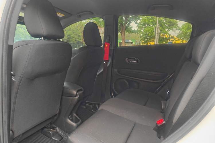 Used Honda XR-V 2020 1.5L CVT Classic Edition Interior 3