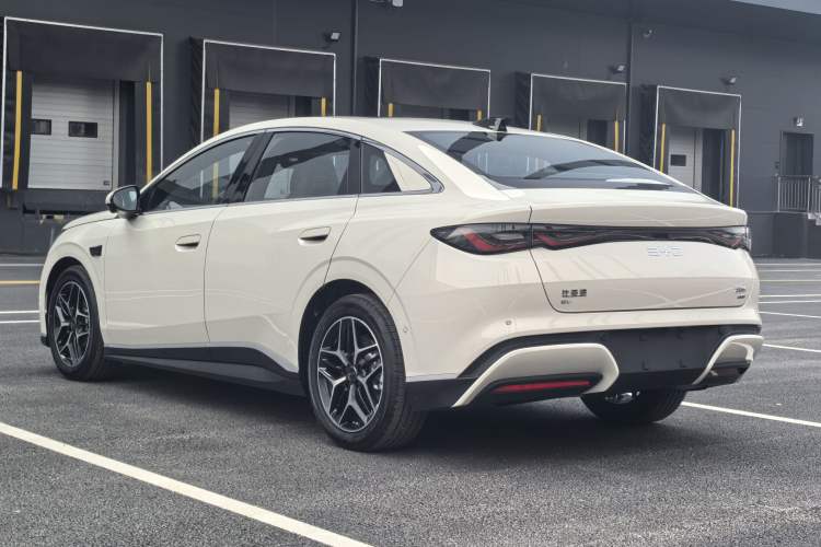 Used BYD Seal 06 New Energy 2025 EV 545KM Flagship Edition