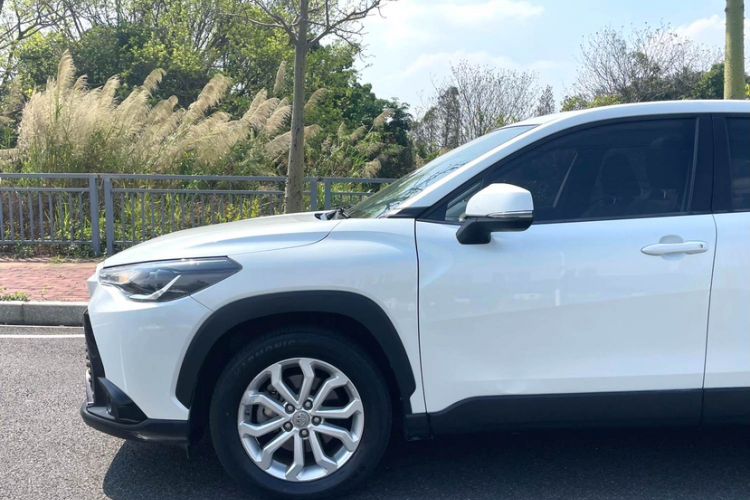 Used Toyota FRONTLANDER 2022 2.0L CVT Leading Edition