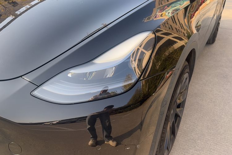 Used Tesla Model Y 2021 Standard Range Rear-Wheel Drive Version