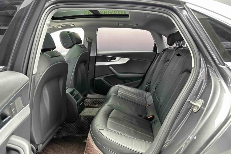 Used Audi A4L 2020 40 TFSI Fashion Dynamic Model Interior 4