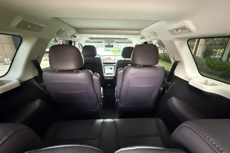 Used Leapmotor C16 2024 All-Electric 580 Luxury Edition Interior 7