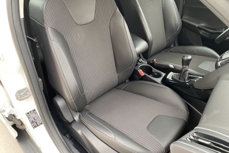 Used Ford Focus 2012 Hatchback 1.6L Manual Fashion Edition Right Front Seat