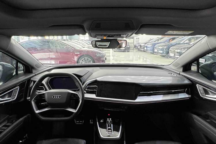 Used Audi Q4 e-tron 2024 40 e-tron Adventure Edition Steering Wheel