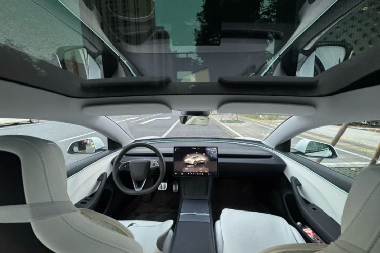 Used Tesla Model 3 2024 High-Performance All-Wheel-Drive Version
