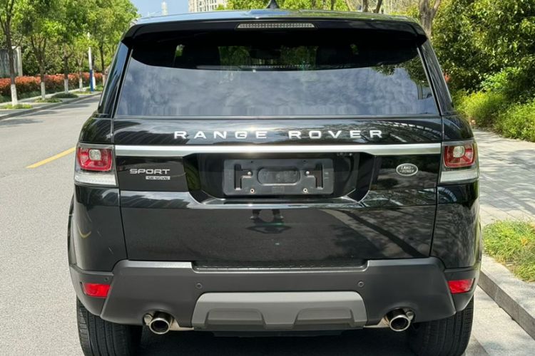 Used Land Rover Range Sport 2017 3.0 SC V6 SE Exterior 4