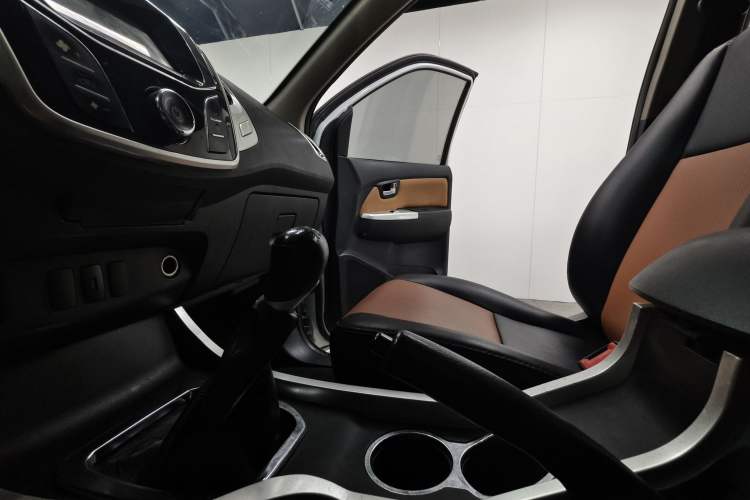 Used Huanghai Xianglong 2017 2.8T N1S Extended-Length Diesel Two-Wheel Drive Sport Edition