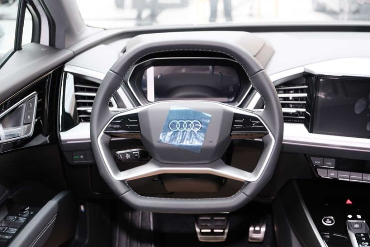 Used Audi Q4 e-tron 2024 40 e-tron Adventure Edition Interior 2