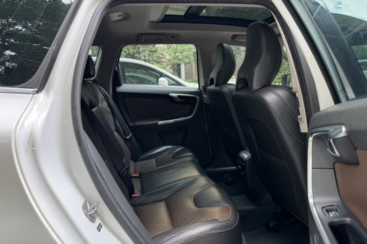 Used Volvo XC60 2016 T5 Smart Version
