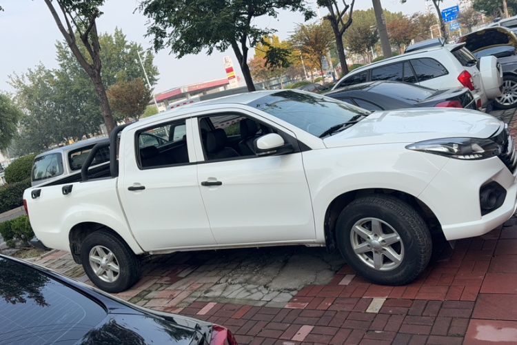 Used JMC Baodian 2020 2.5T Diesel 4x4 Comfort Edition Standard Wheelbase JX4D25A6L
