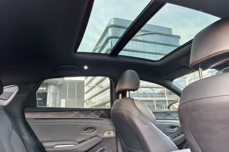 Used BYD Qin L 2024 DM-i 120KM Leading Model Headliner